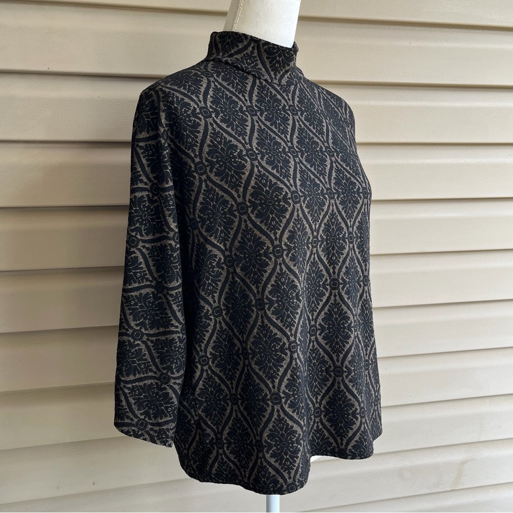 •Bobeau• Brocade Pattern Mock Neck Top - Size Large - Picture 4 of 9